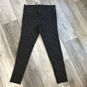 Loft leggings size medium. Have never been worn!